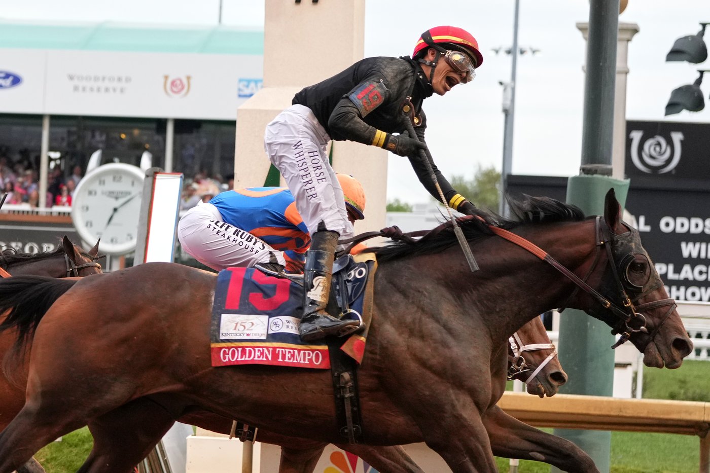 Golden Tempo (19) ridden by Jose L. Ortiz wins the 152nd running of the Kentucky Derby horse race at Churchill Downs, Saturday, May 2, 2026, in Louisville, Ky. (AP Photo/Jeff Roberson)