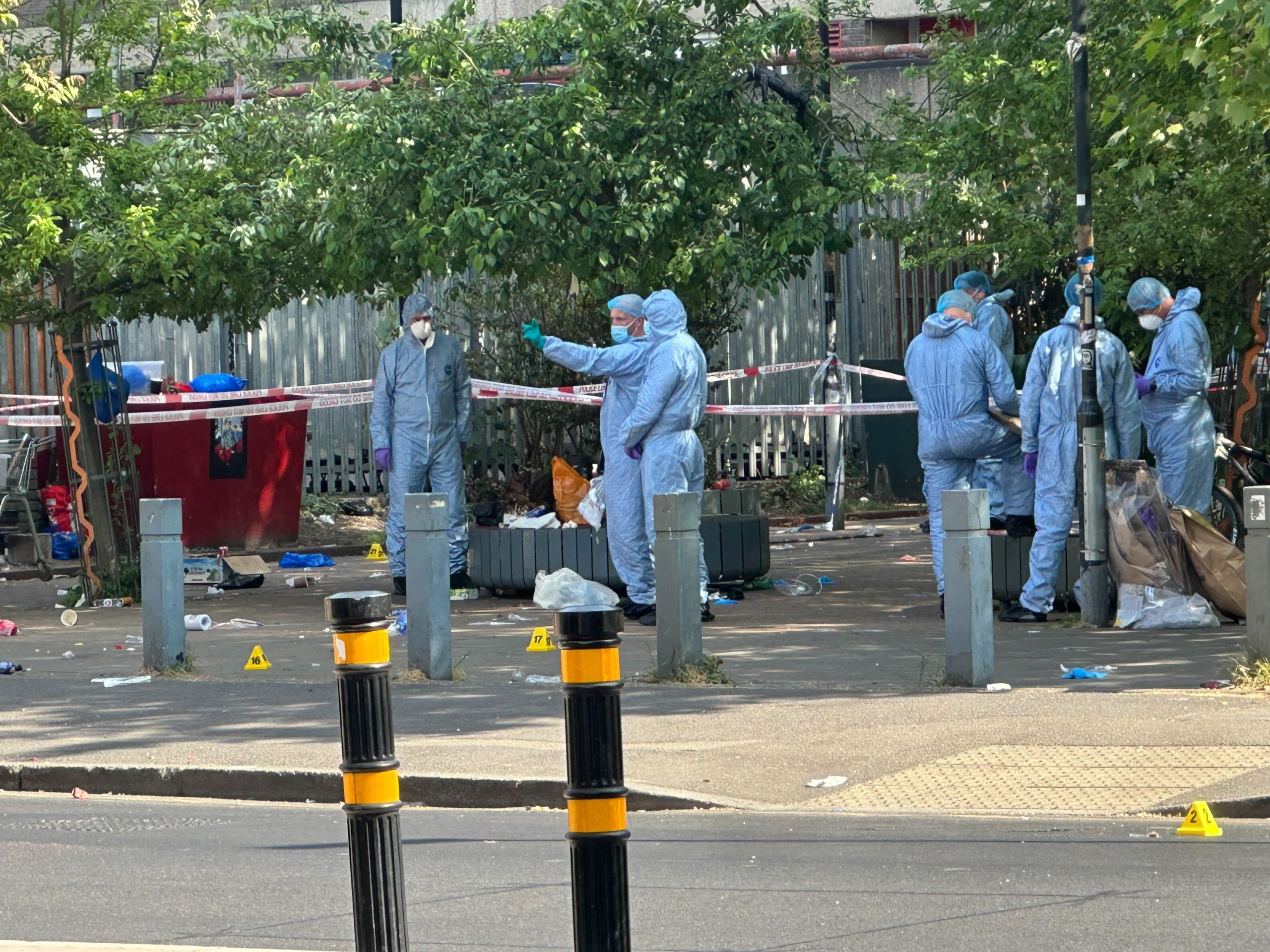 Forensics at the scene in south London (London Standard)