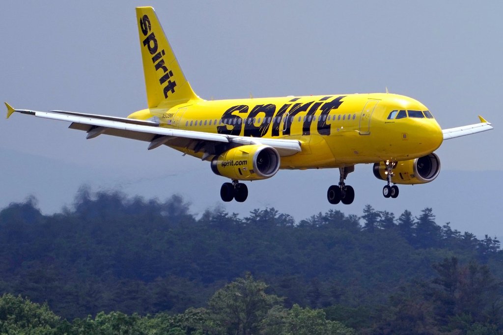 Spirit Airlines goes out of business after 34 years, ending operations immediately.